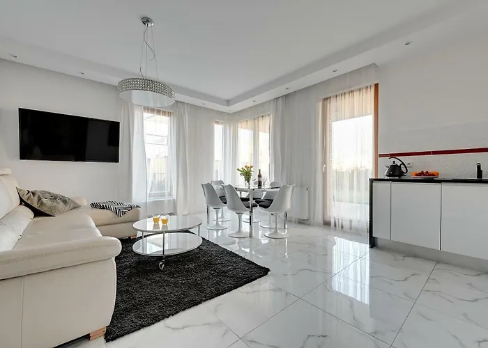 Апартаменты Luxury Long Island *