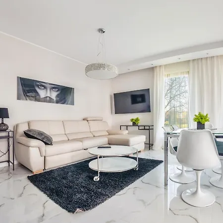 Luxury Long Island Apartament *